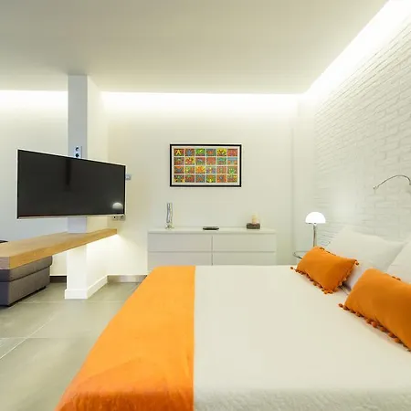 Lägenhet Garden Loft Miro